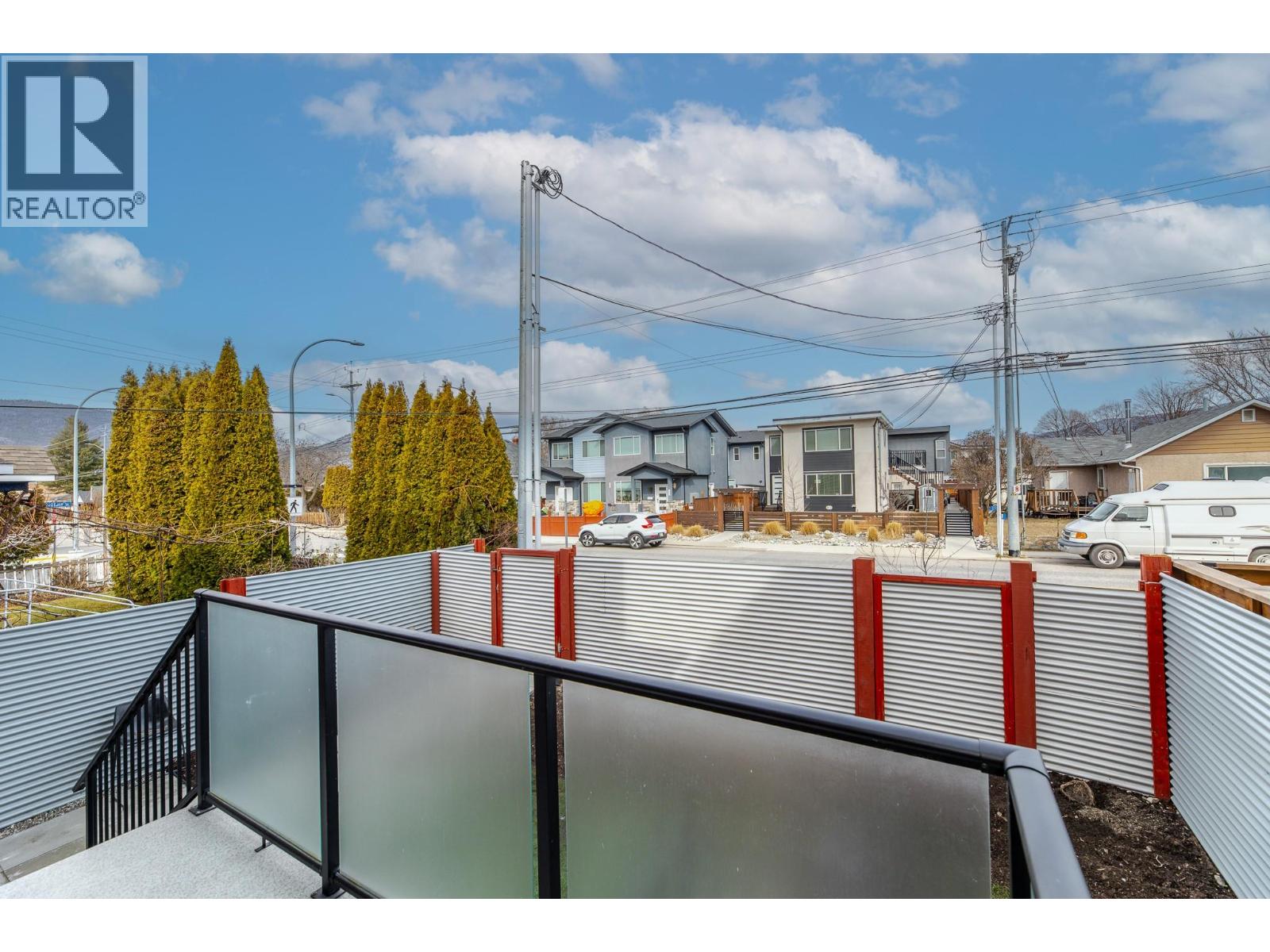 #101 490 Eckhardt Avenue - 34