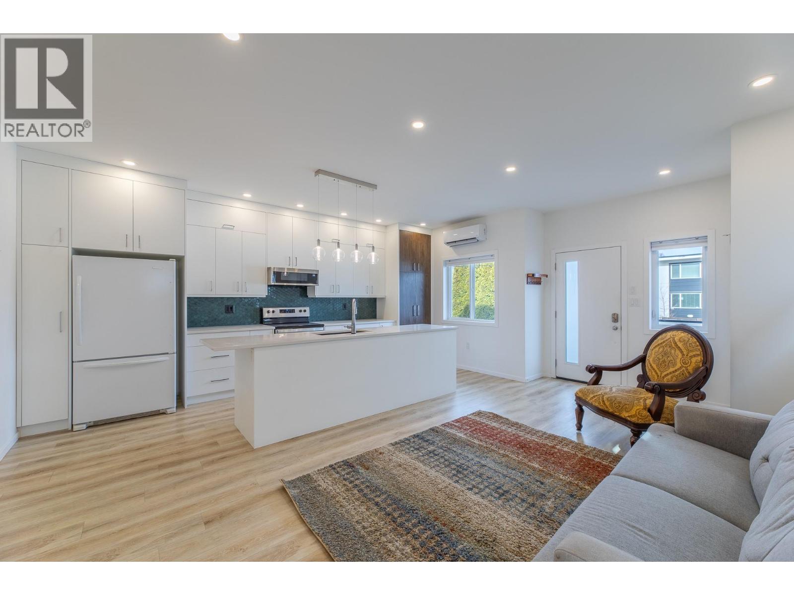 101 490 Eckhardt Avenue, Penticton