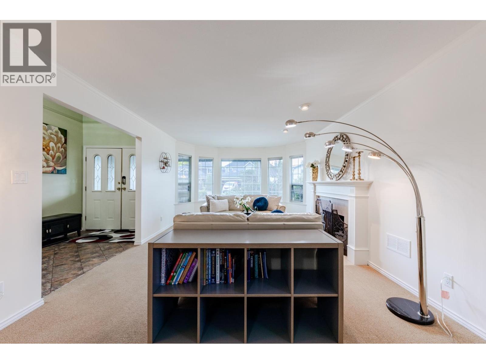 6129 49 Avenue, Delta