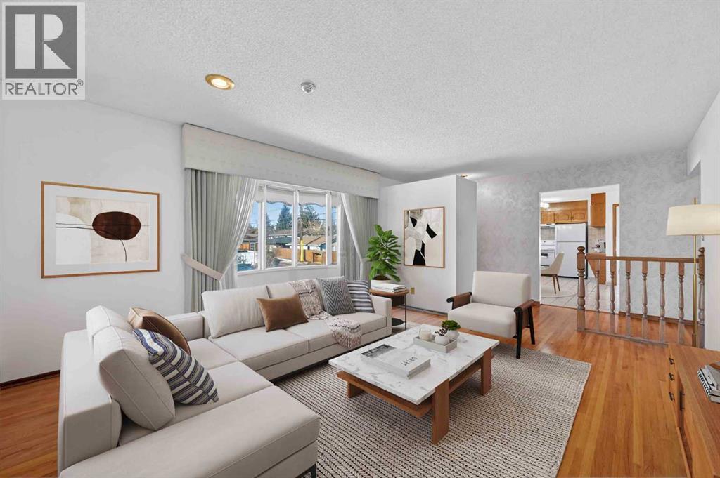 Single Family House Bungalow for Sale in  Huntridge Hill NE Huntington Hills Calgary 