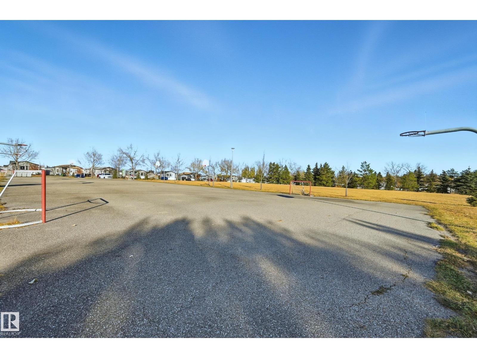 2 Cliff CR NW, Edmonton