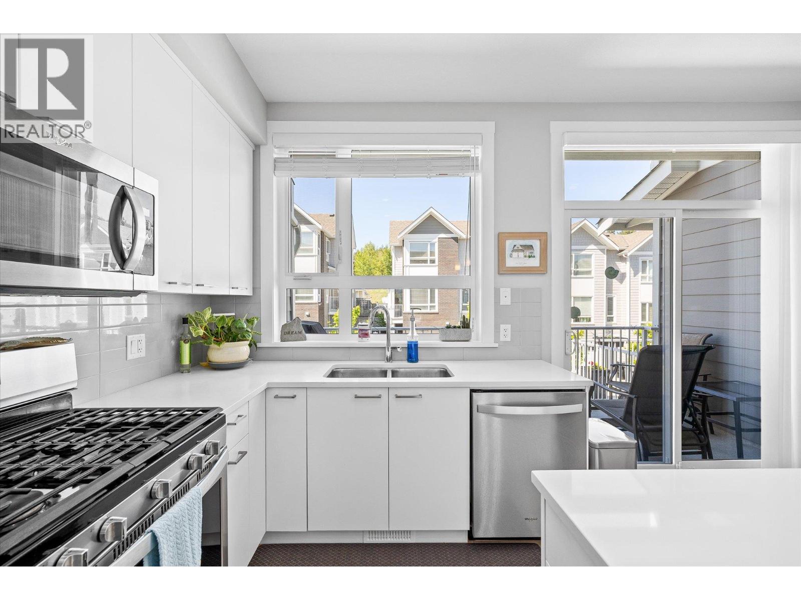 13098 Shoreline Way Unit# 40, Lake Country