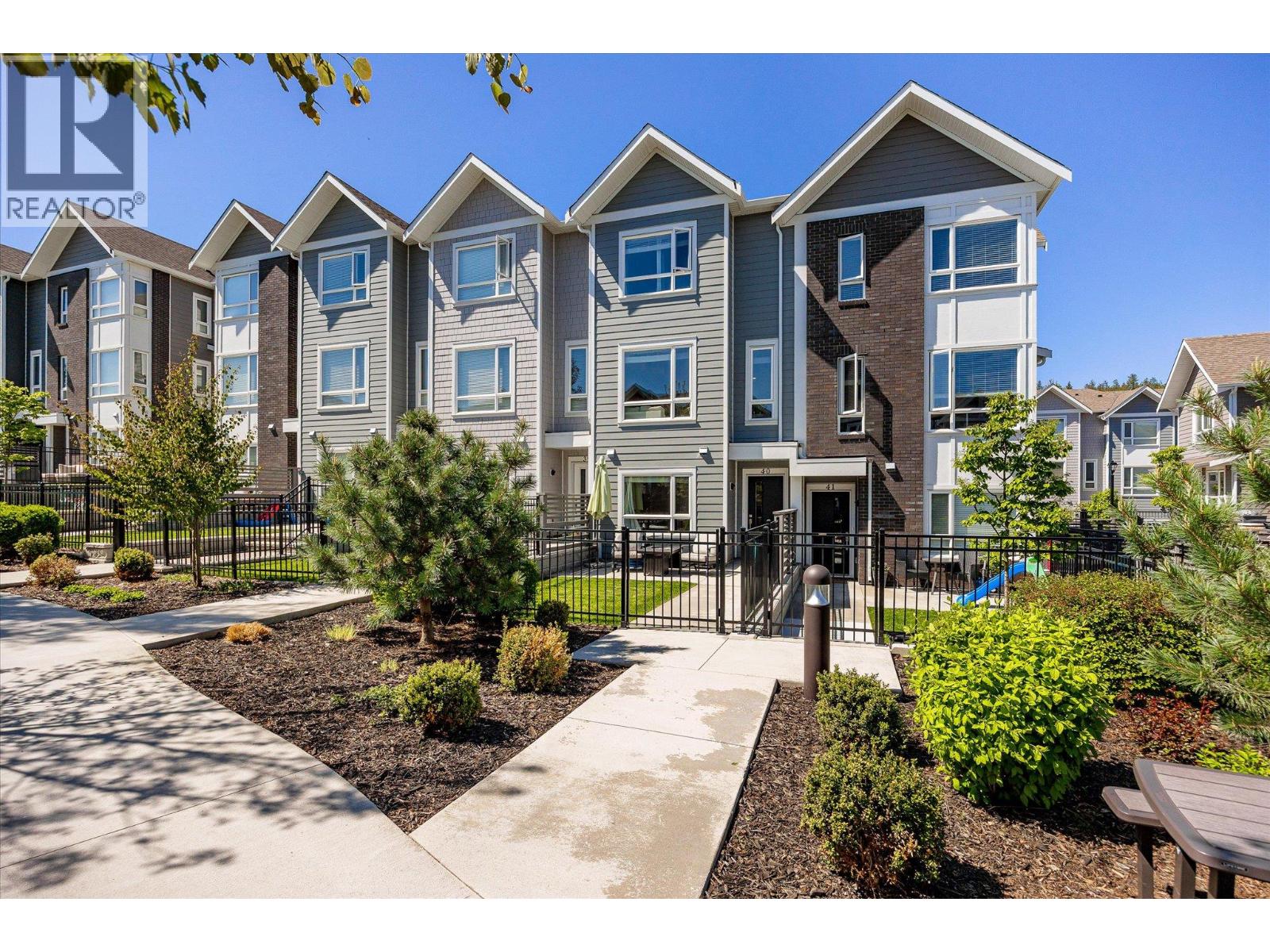 13098 Shoreline Way Unit# 40, Lake Country