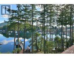 4650 Gerrans Bay Road, Madeira Park, BC V0N2H1 Photo 21