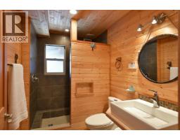 4650 Gerrans Bay Road, Madeira Park, BC V0N2H1 Photo 26