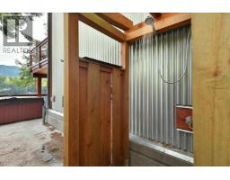 4650 Gerrans Bay Road, Madeira Park, BC V0N2H1 Photo 32