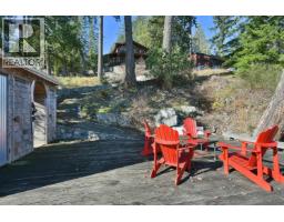 4650 Gerrans Bay Road, Madeira Park, BC V0N2H1 Photo 7