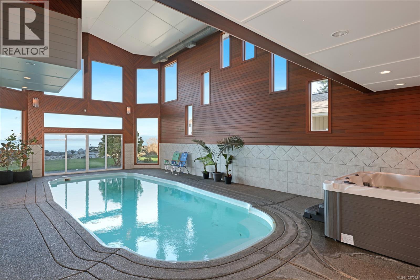 2270 Oyster Garden Rd, Campbell River