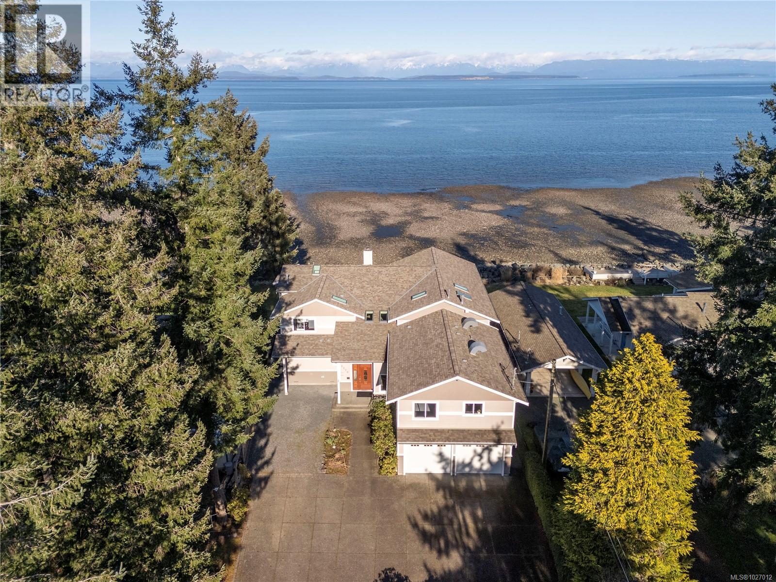 2270 Oyster Garden Rd, Campbell River