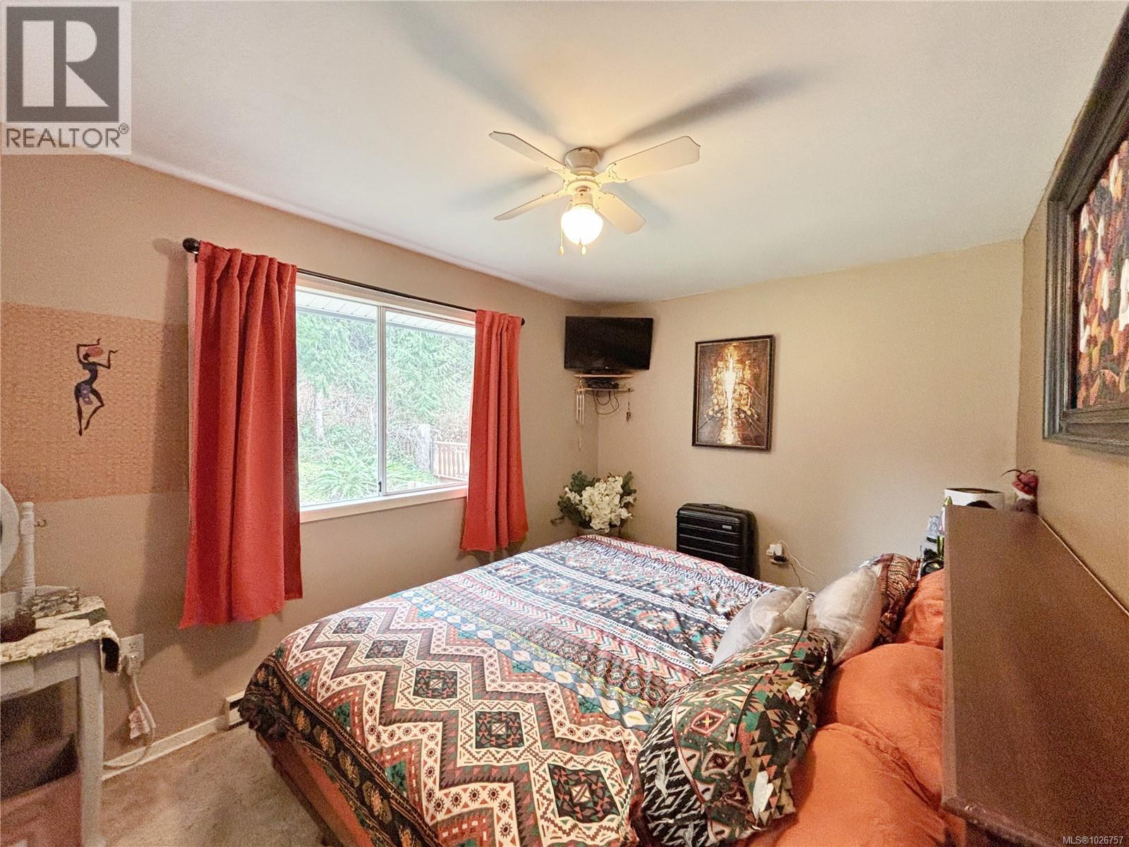 530 Dogwood Dr - 7