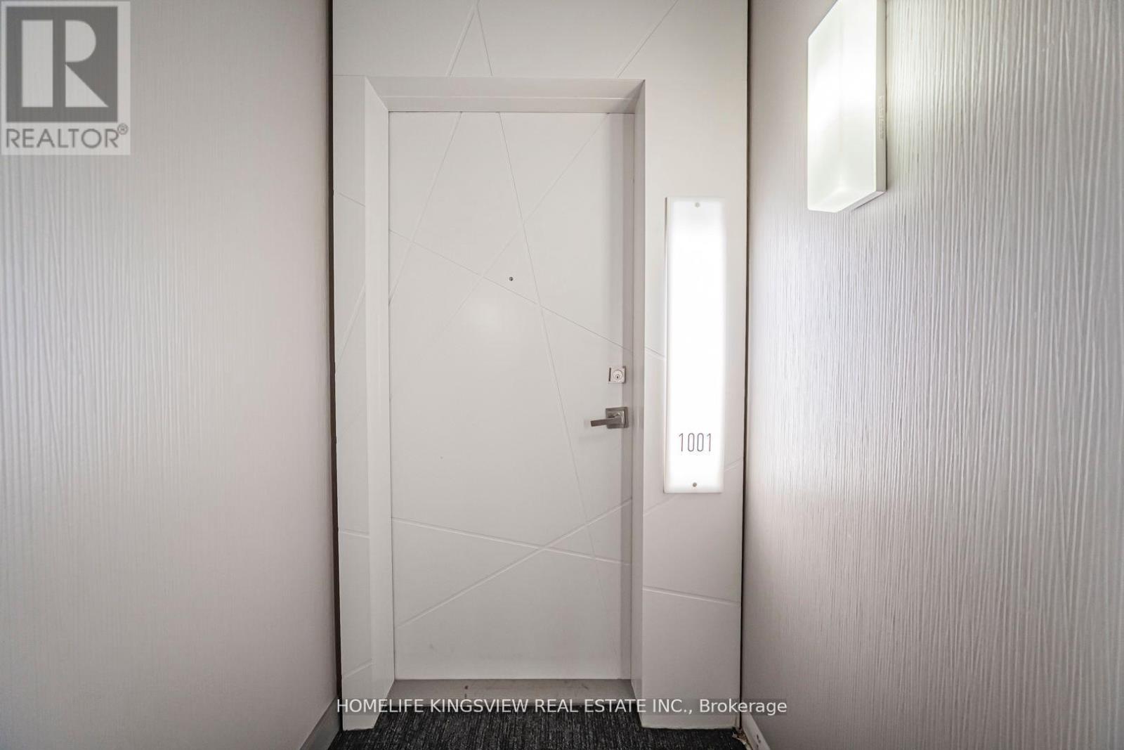 #1001 12 YORK STREET - 7