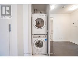 1001 - 12 York Street, Toronto, ON M5J0A9 Photo 29