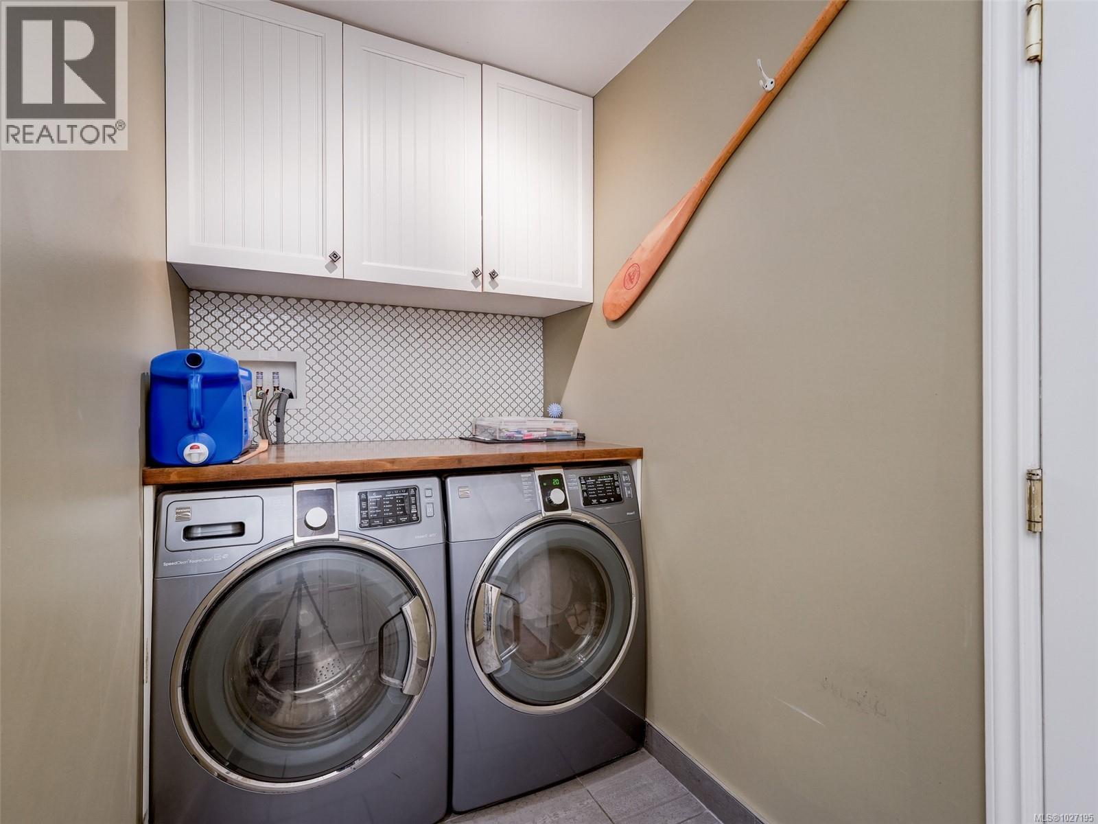 1672 Narissa Rd, Sooke