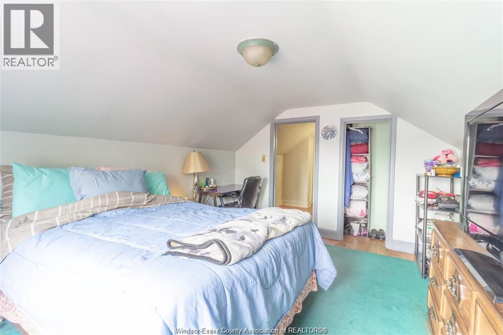 153 TALBOT STREET WEST - 19