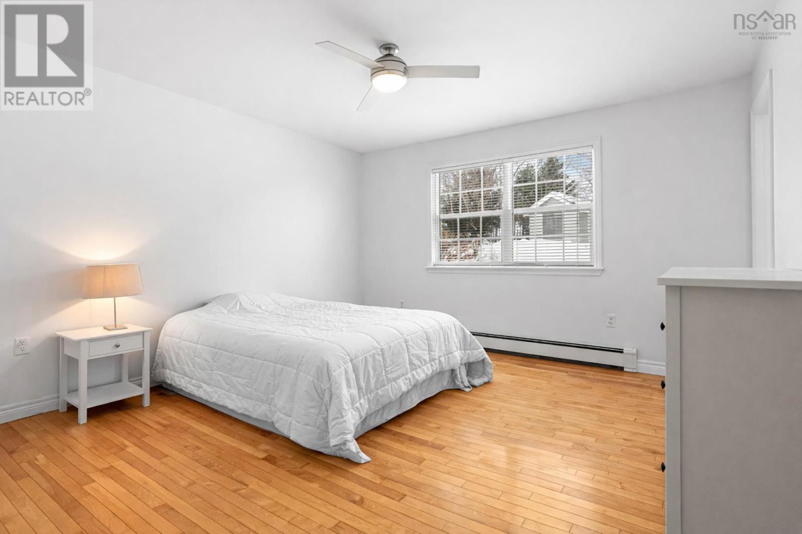 Property 35 of 51 of 32 Falcon Crest Court