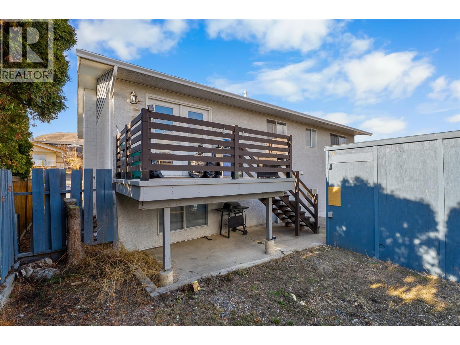 1616 HILLCREST AVENUE - 34