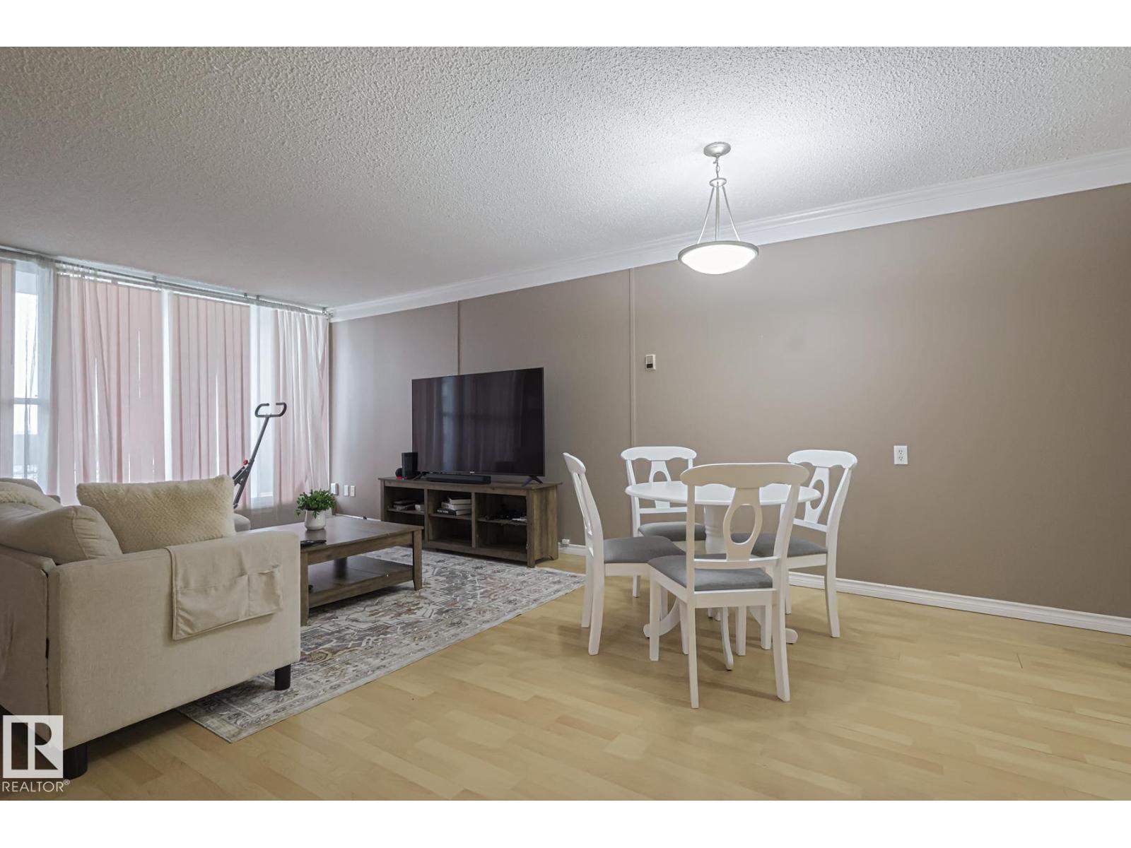 
          147 8745 165 ST NW NW
            <br/>
            <span>Edmonton</span>
            , 
            <span>AB</span>
             <span>T5R2R7</span>
         - Photo 23