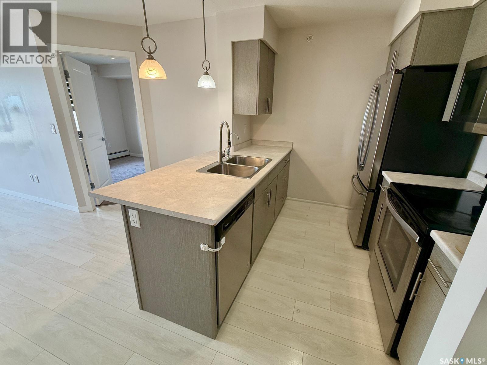 2415 5500 Mitchinson WAY - Photo 4 of 16, Regina, Saskatchewan