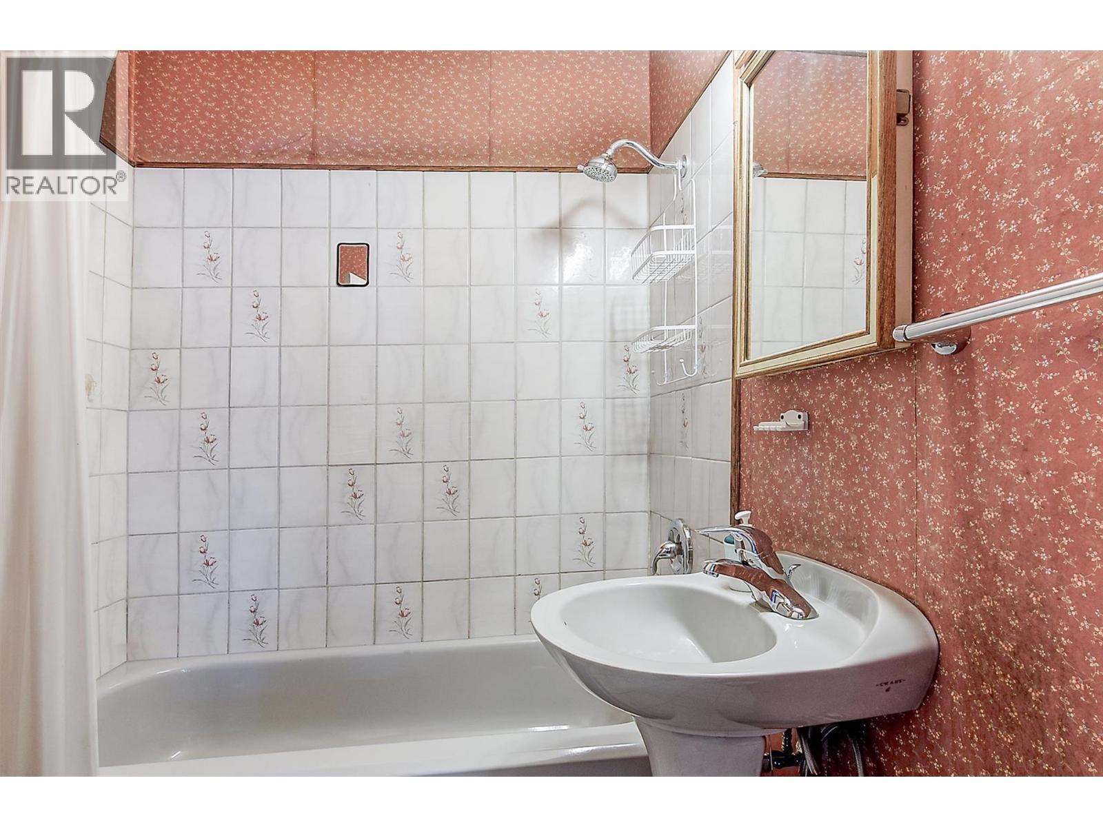  1260 highway 33 Other, Kelowna