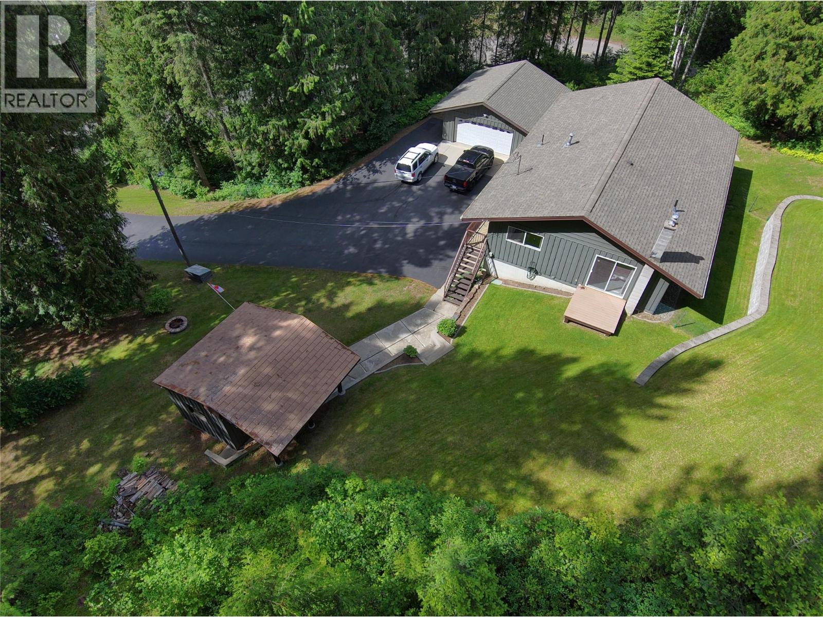 2162 Old Salmo Road - 1