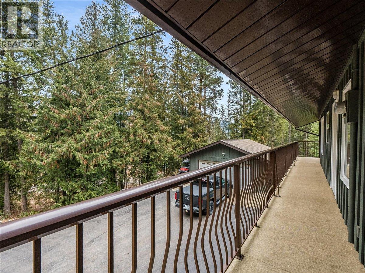 2162 Old Salmo Road - 22