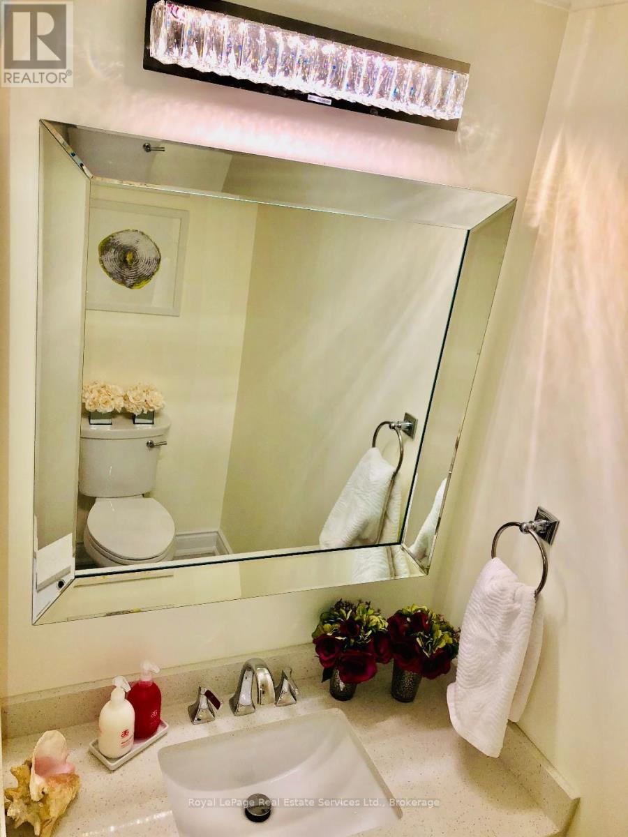 105 - 2185 MARINE DRIVE - Photo 5 of 12, Oakville (BR Bronte), Ontario