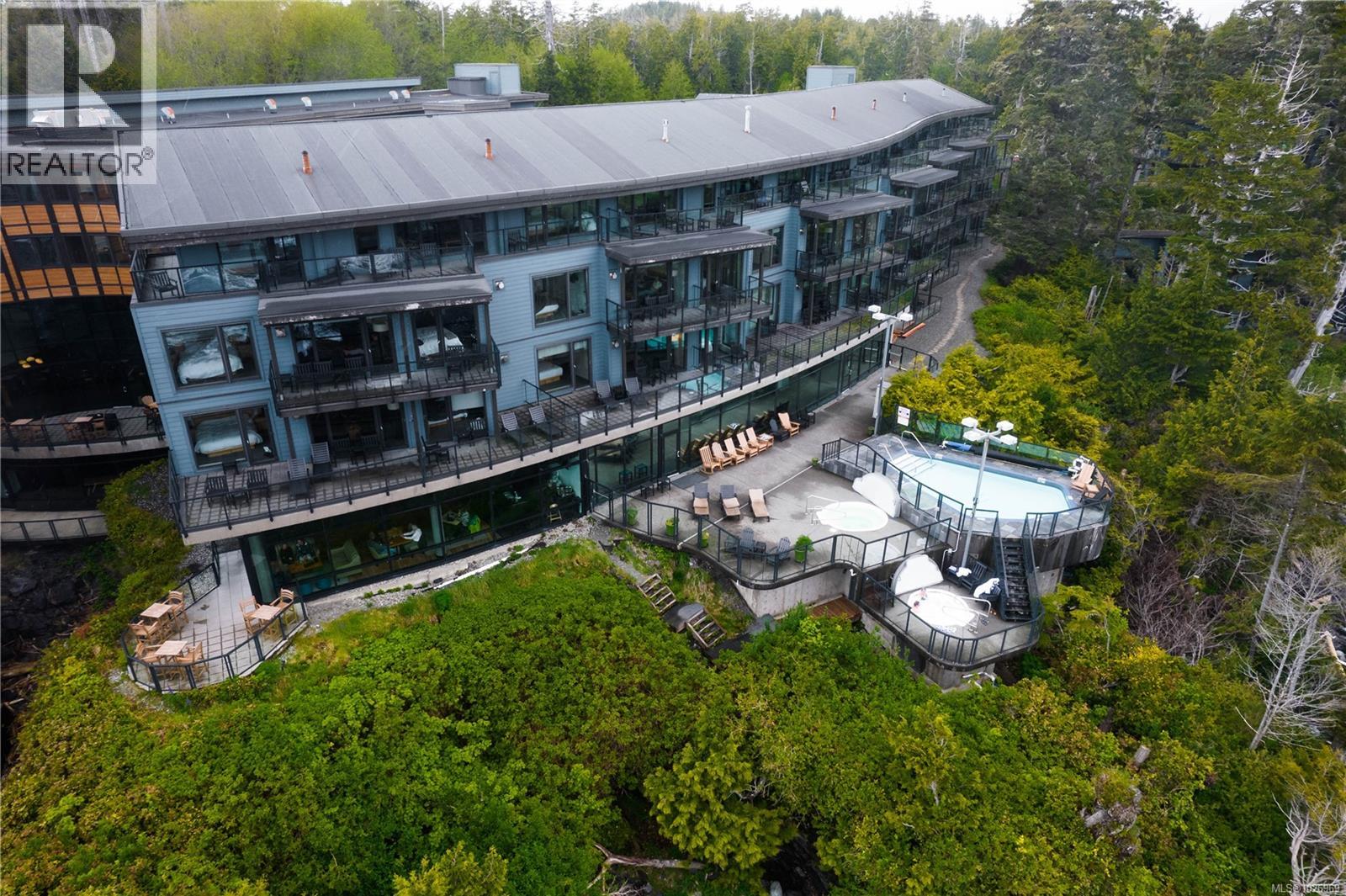 204 596 Marine Dr, Ucluelet