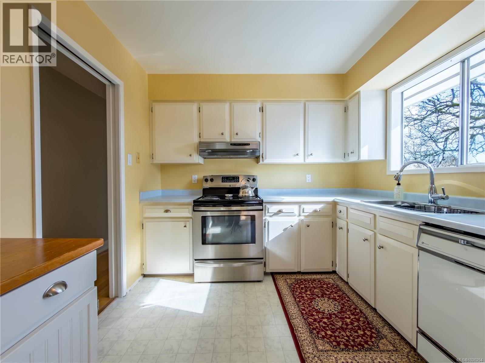 2444 Seine Rd, Duncan