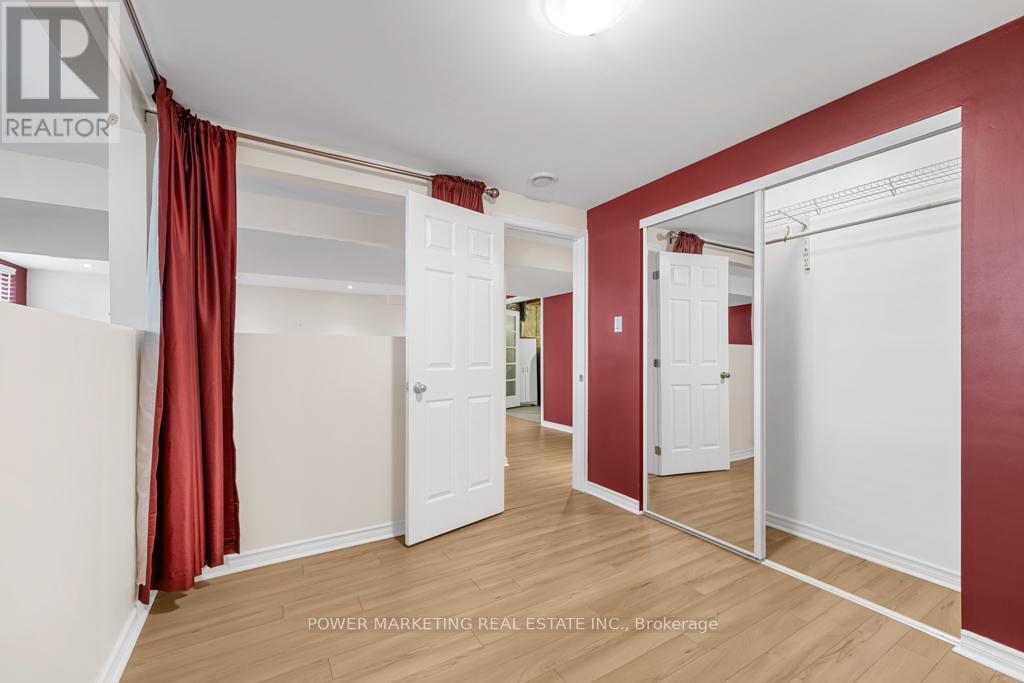 192 FELICITY CRESCENT - 27