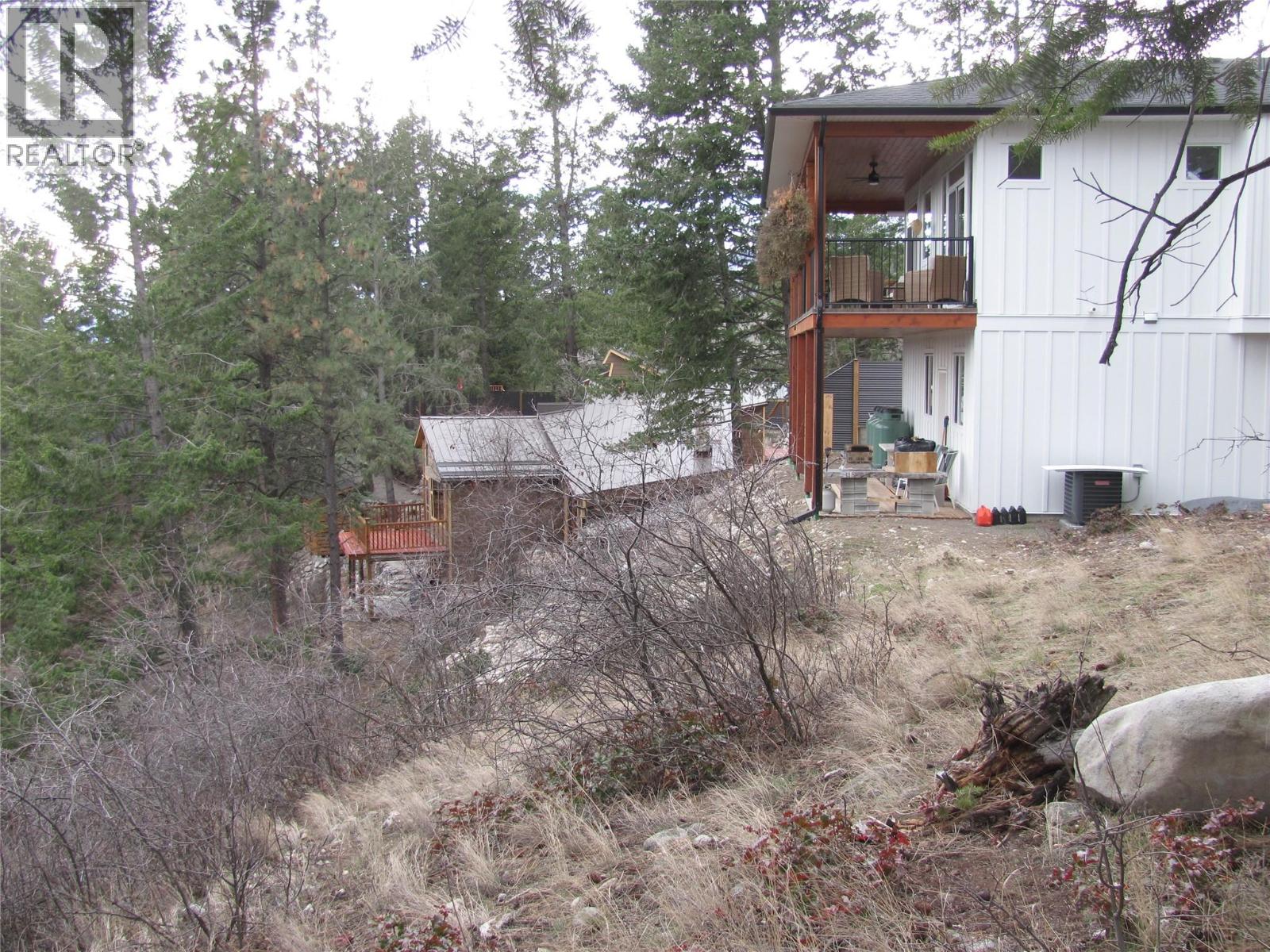  Crown Cresent Crescent, Vernon