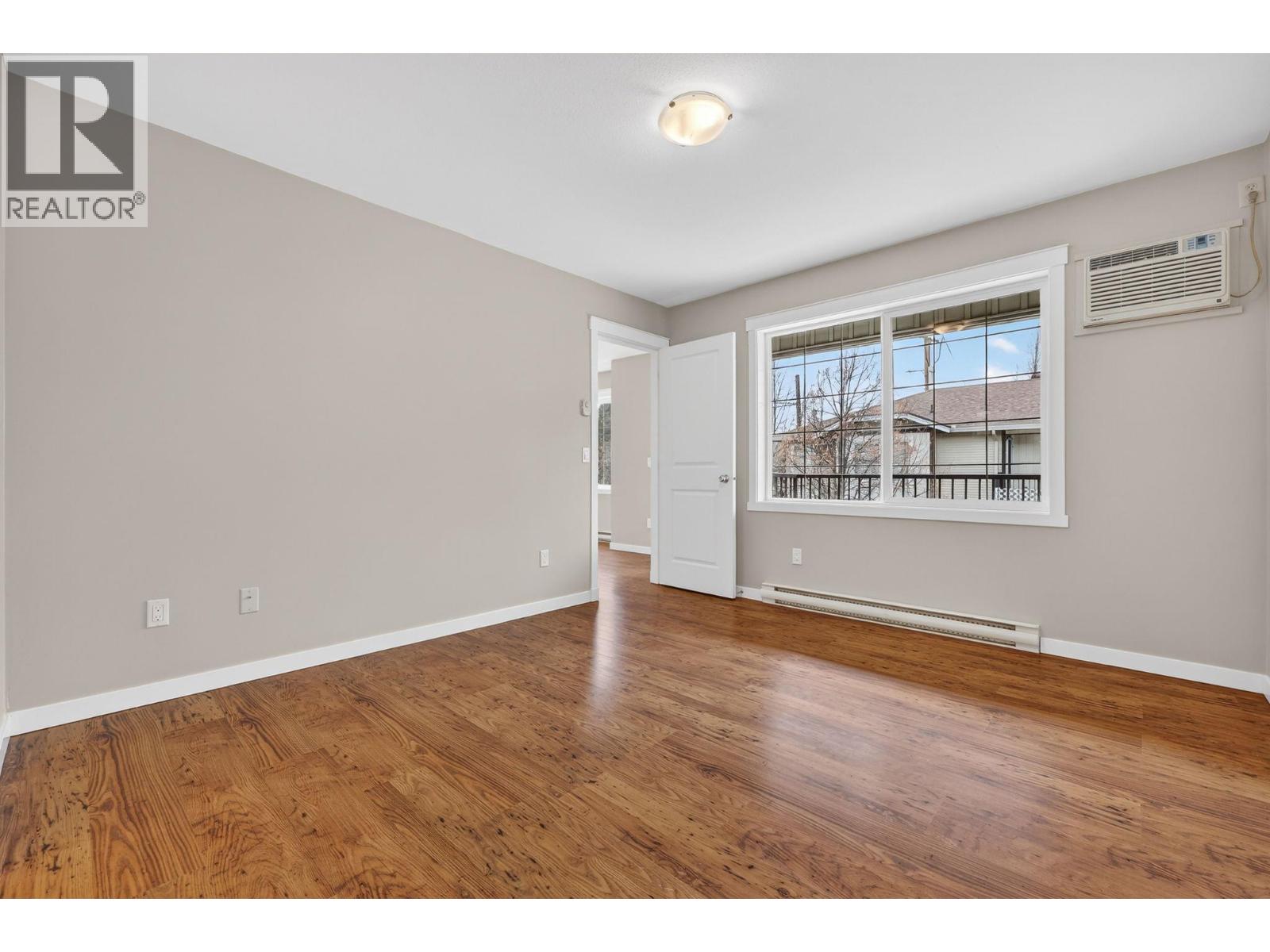 #27 124 Mills Road - 15