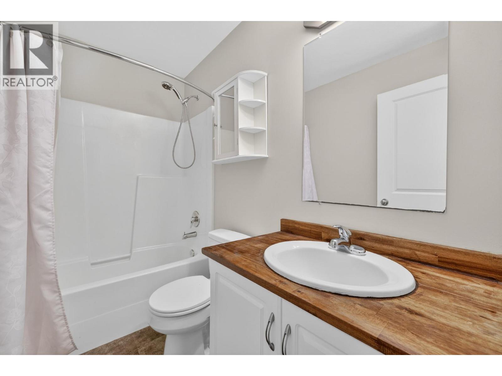 27 124 Mills Road, Kelowna