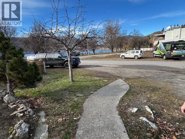  525 Central Avenue, Kelowna