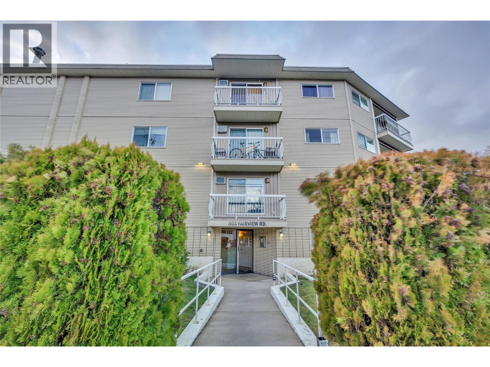 312 803 Fairview Road, Penticton