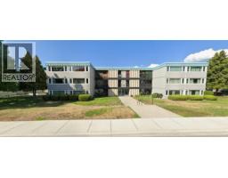  301 Scott Avenue, Penticton