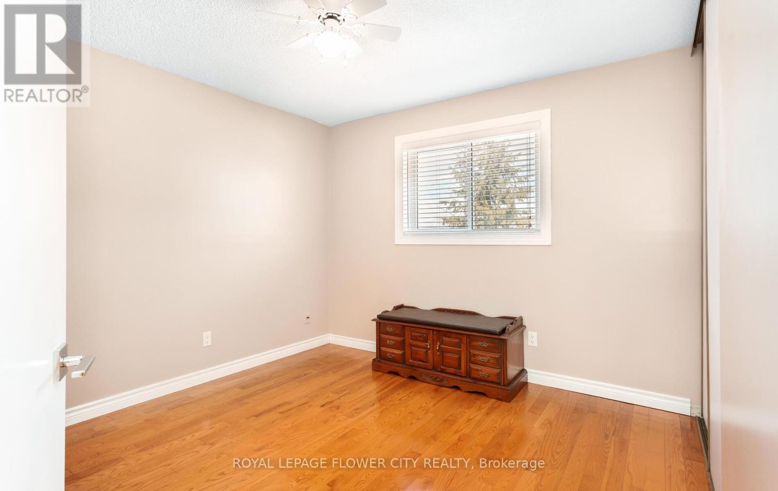 Single Family House for Sale in  NEWGREEN CRESCENT Brampton (Westgate) 