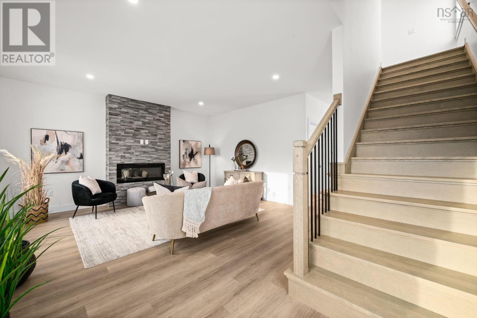 Property 22 of 48 of E 140 Stephs Street