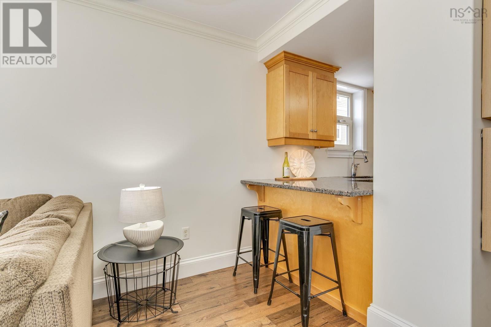 Property 16 of 33 of 600 200 Crown Drive