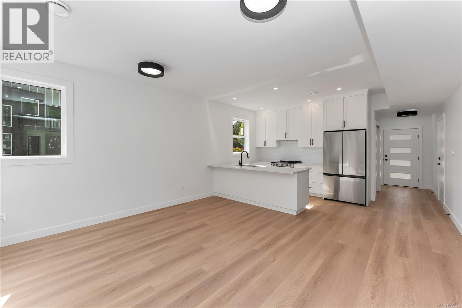 114 Plante Cres - Photo 5 of 38, Lake Cowichan, British Columbia