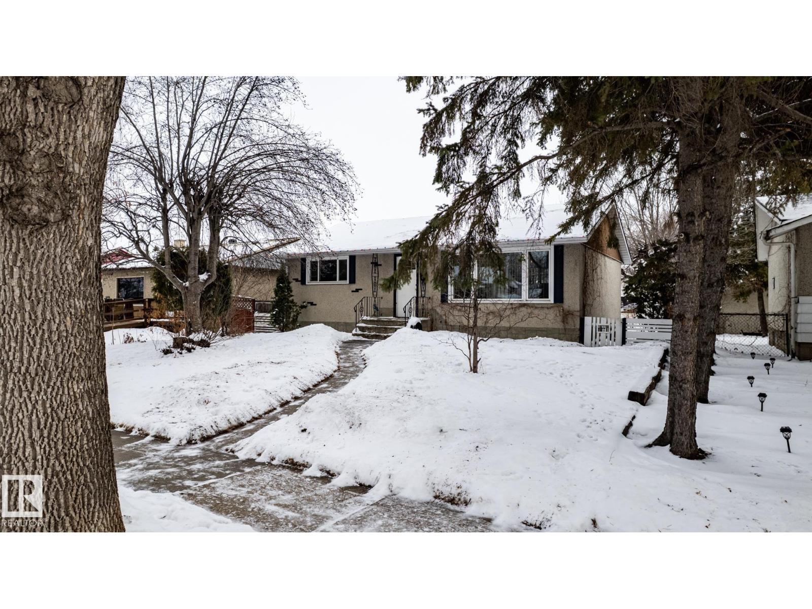 12231 47 ST NW - 2