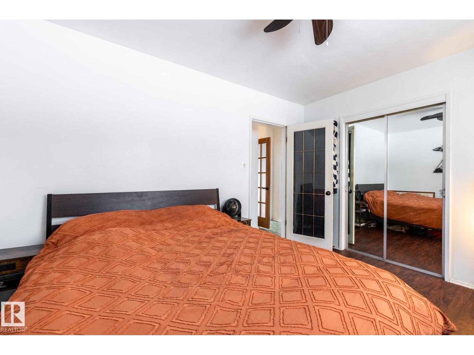 12231 47 ST NW - 22