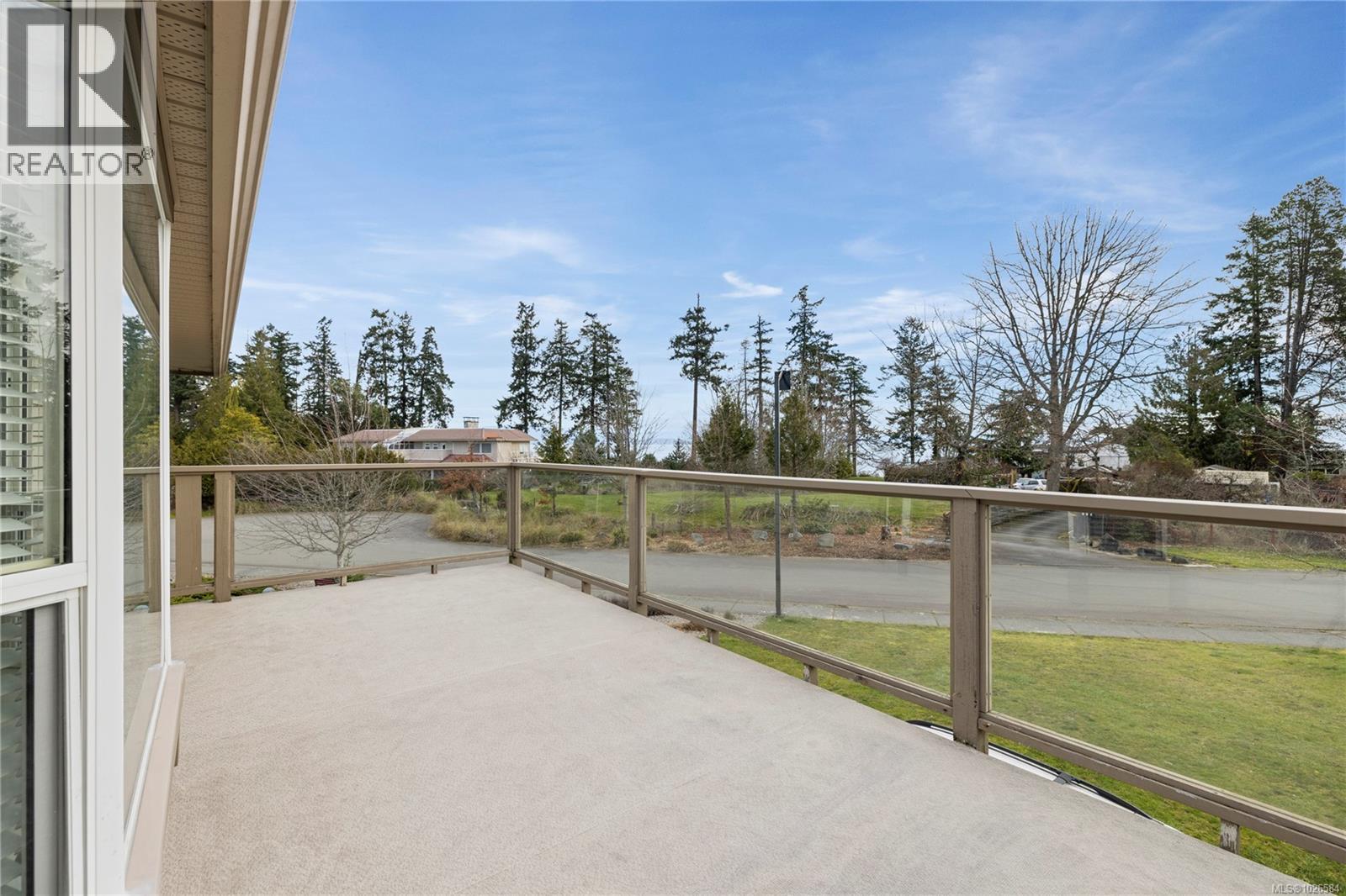 615 Chinook Ave, Parksville