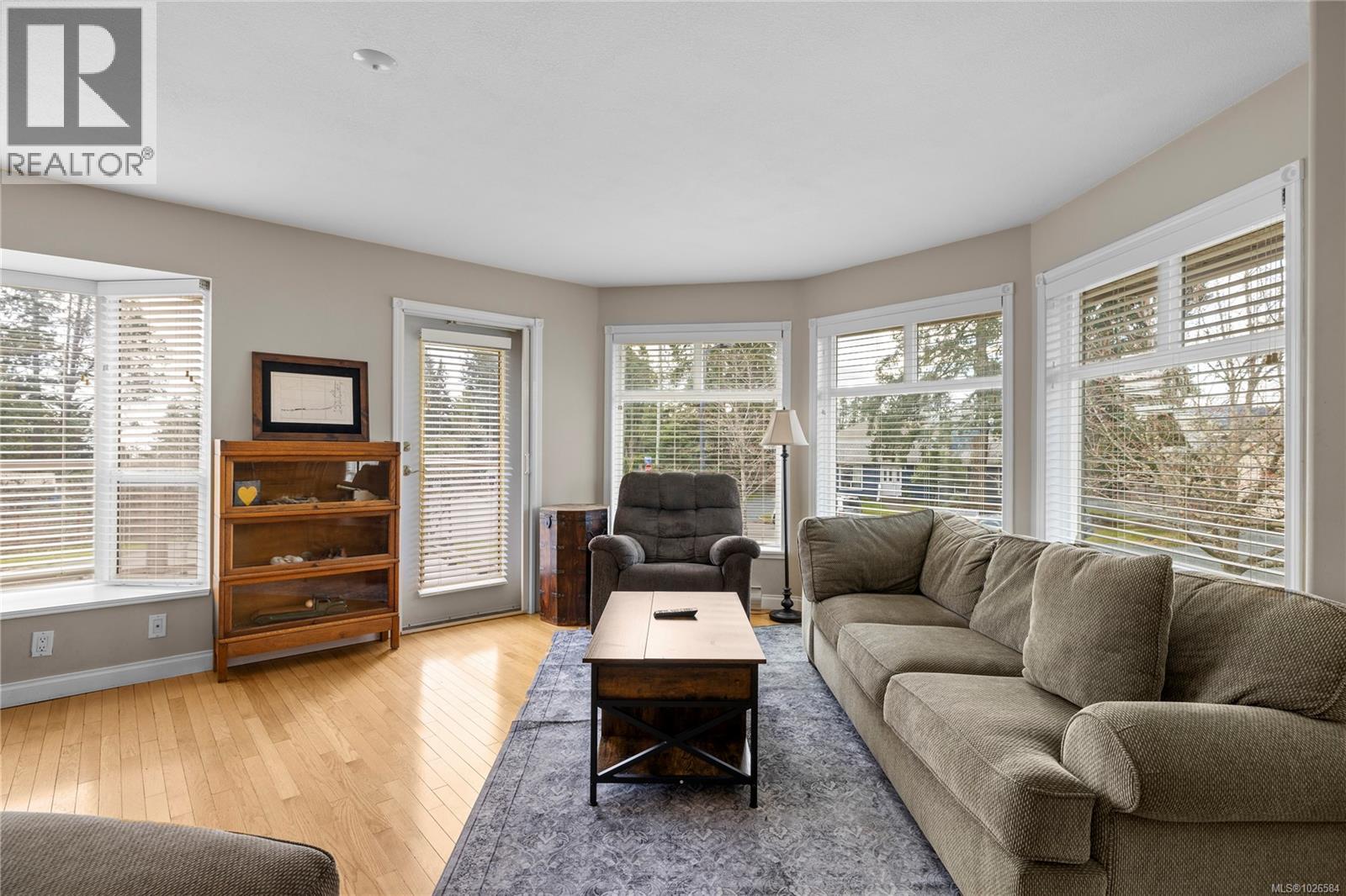 615 Chinook Ave, Parksville