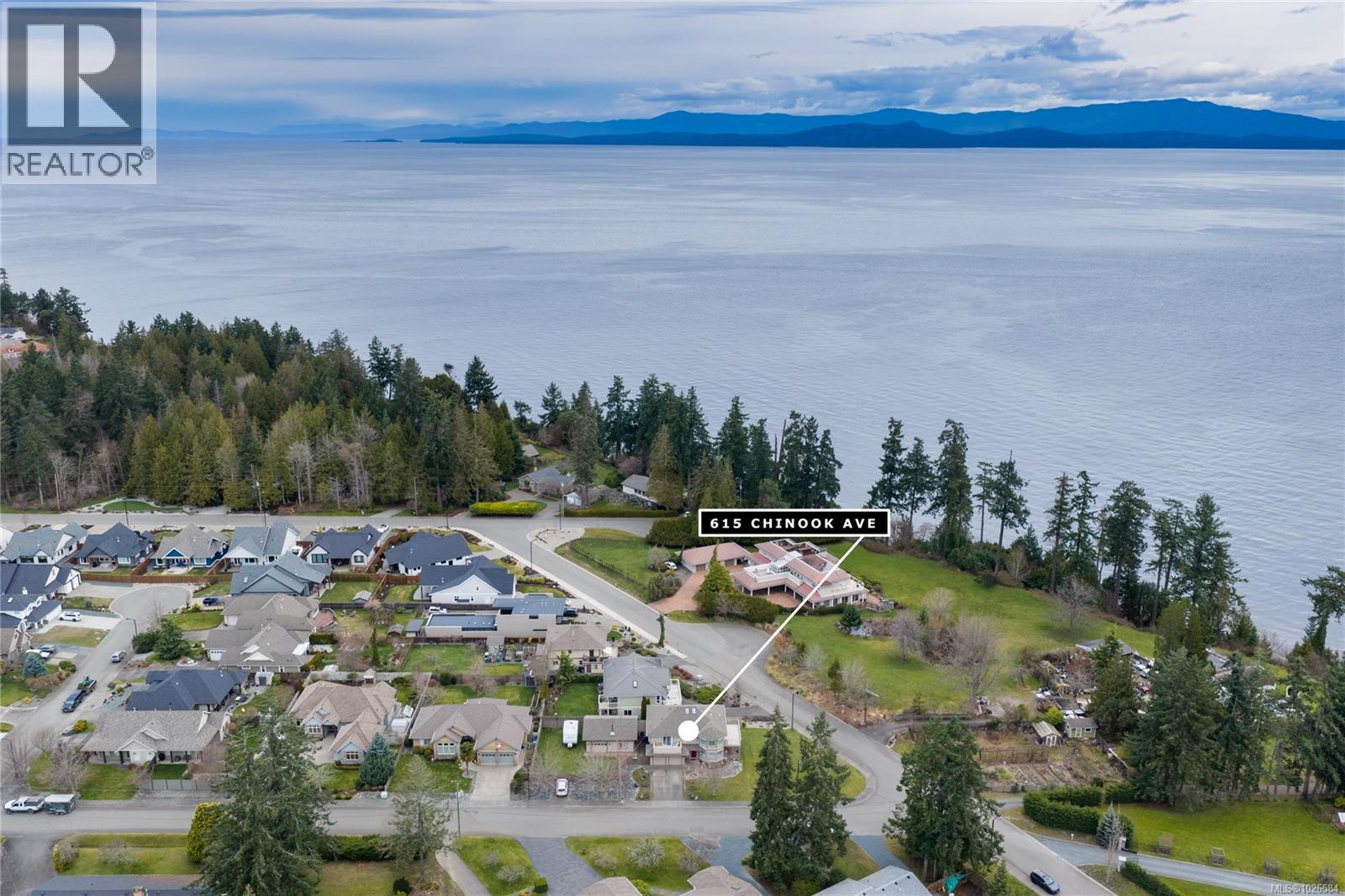 615 Chinook Ave, Parksville