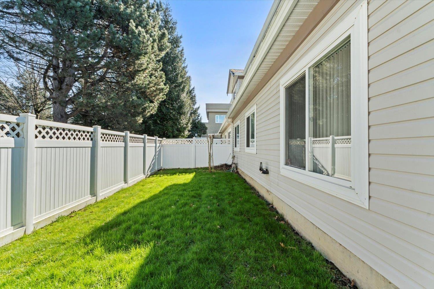 114 8485 YOUNG ROAD, Chilliwack Proper South, Chilliwack