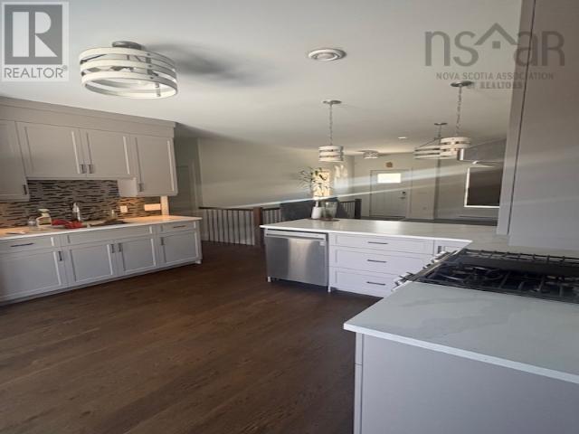 Property 3 of 20 of 62 Alpine Court