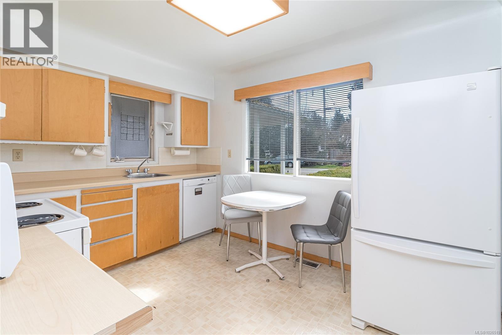  1364 Harrop Road, Saanich