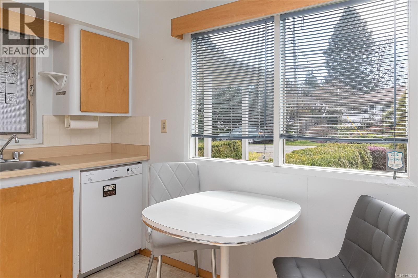  1364 Harrop Road, Saanich