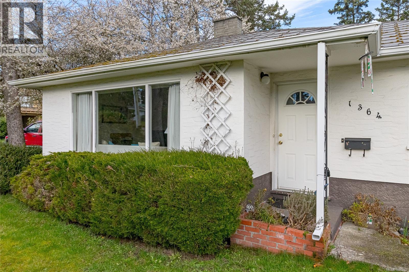  1364 Harrop Road, Saanich