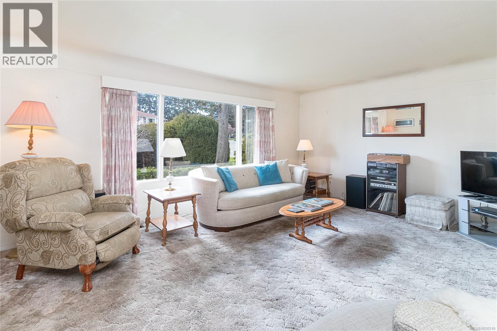  1364 Harrop Road, Saanich